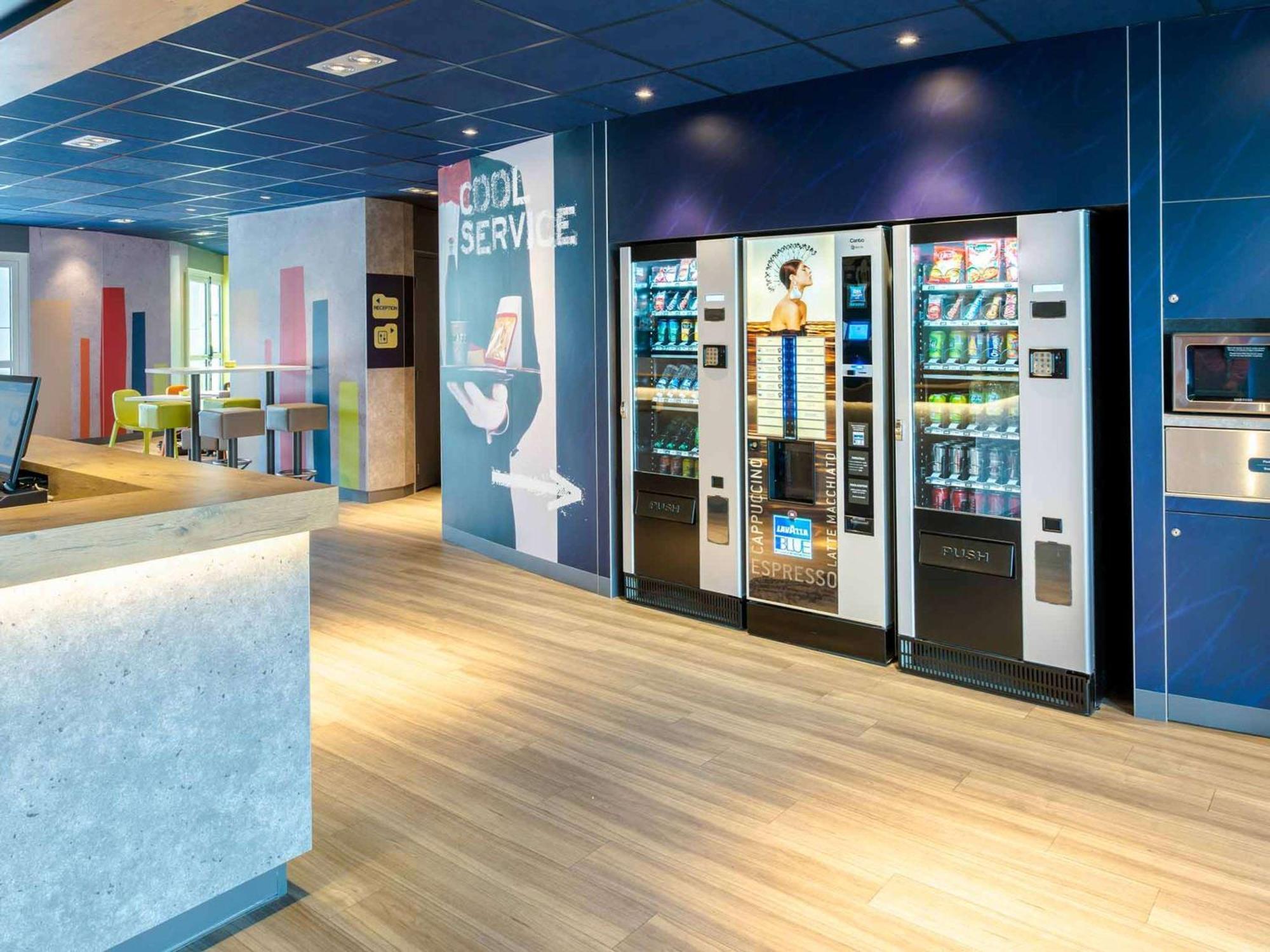 Ibis Budget Valence Sud Bagian luar foto
