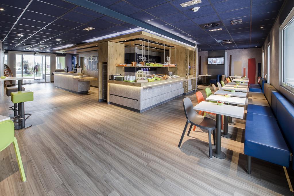 Ibis Budget Valence Sud Bagian luar foto