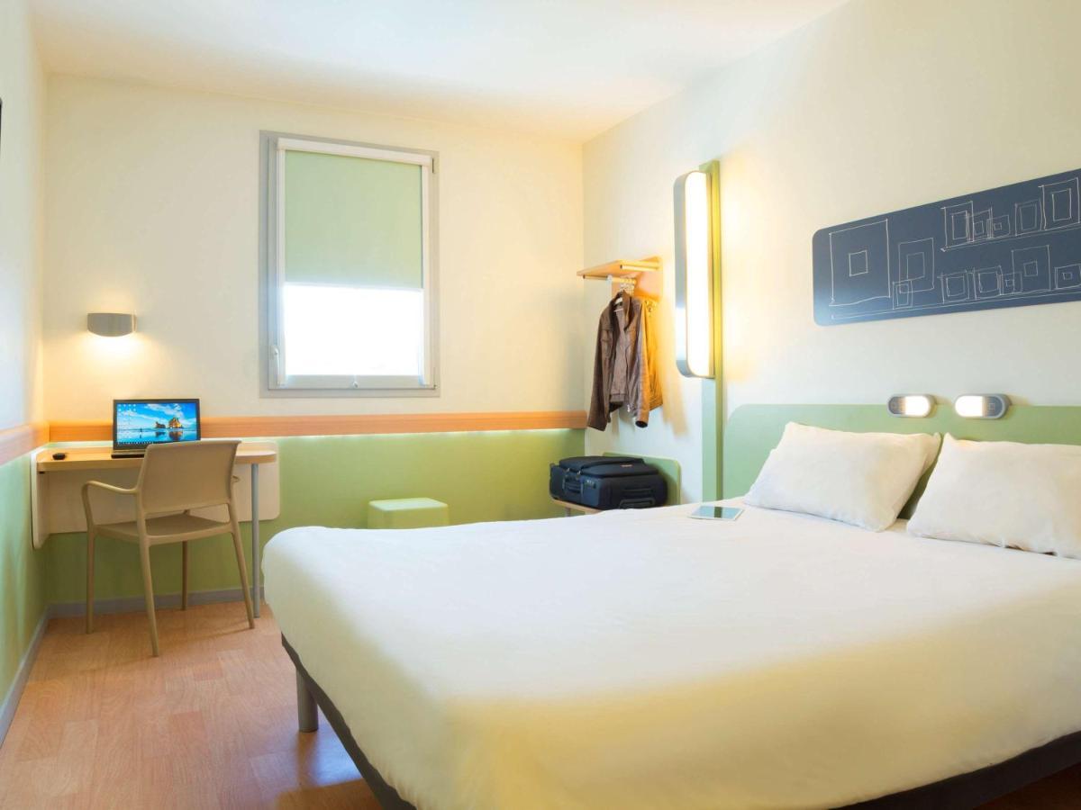 Ibis Budget Valence Sud Bagian luar foto